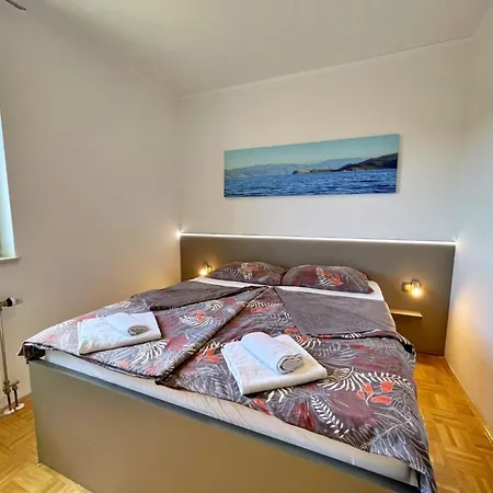 Lejlighed Neptun By Interhome